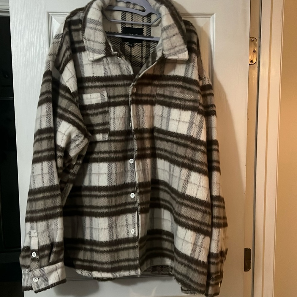 Novamen Cream Shirt Jacket